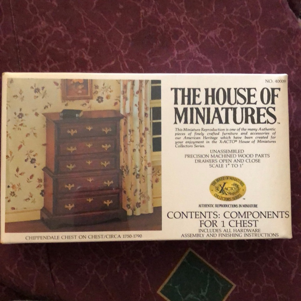 New “Vintage” The House of Miniatures 1” Scale Dollhouse Kit-chippendale